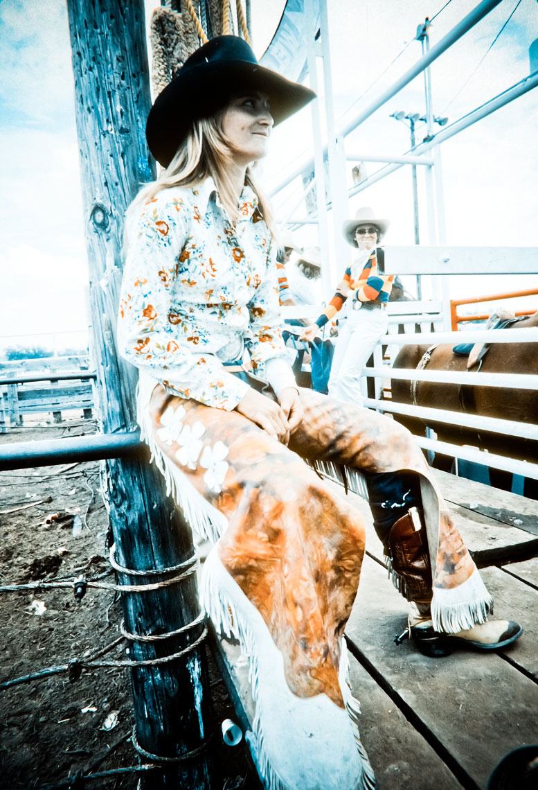 27-RodeoCowgirls5